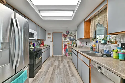 2680 Terrmont Street White City OR 97503