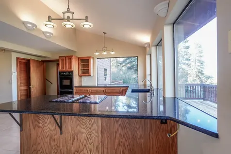 981 Vista Way Klamath Falls OR 97601