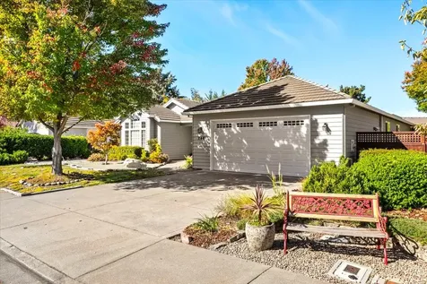 748 Eastridge Drive Medford OR 97504