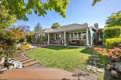 748 Eastridge Drive Medford OR 97504
