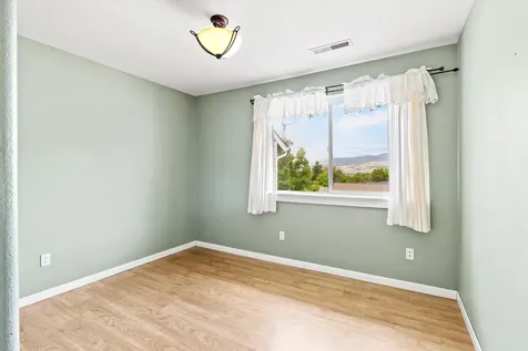 2023 Siskiyou Boulevard Ashland OR 97520