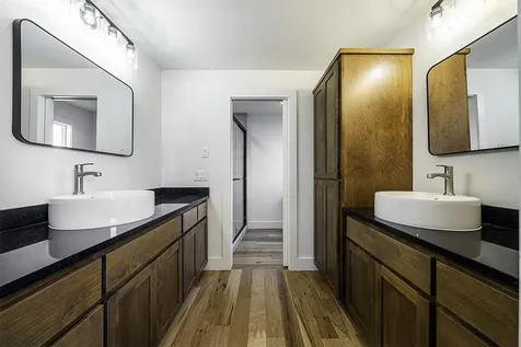 135 Maywood Way Ashland OR 97520