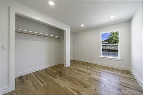 135 Maywood Way Ashland OR 97520