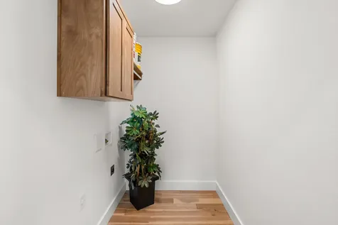 135 Maywood Way Ashland OR 97520