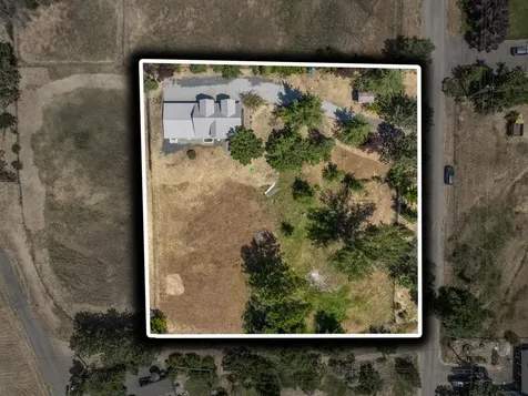 135 Maywood Way Ashland OR 97520