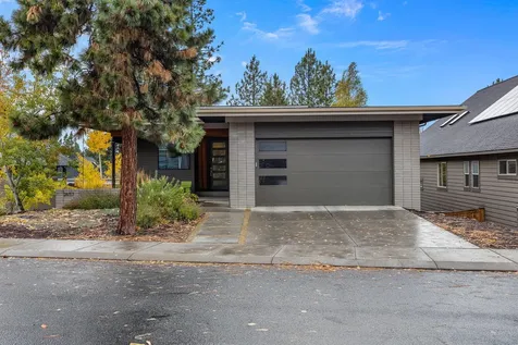 2657 NW Nordeen Way Bend OR 97703