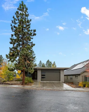 2657 NW Nordeen Way Bend OR 97703