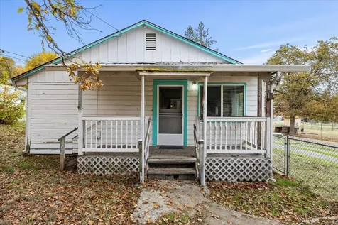 1696 Lonnon Road Grants Pass OR 97527