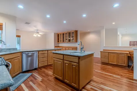 285 Briarwood Lane Medford OR 97504