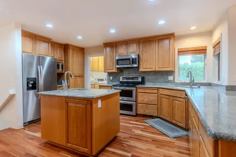 285 Briarwood Lane Medford OR 97504