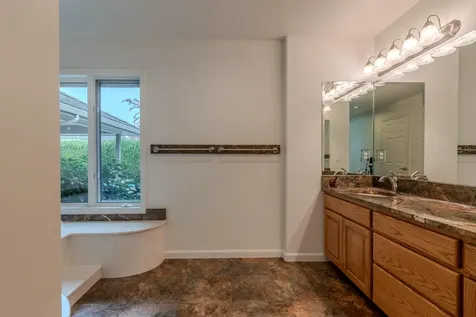 285 Briarwood Lane Medford OR 97504