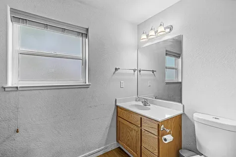 100 Rhonda Lane Phoenix OR 97535