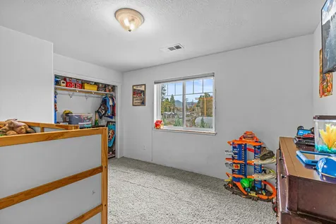 100 Rhonda Lane Phoenix OR 97535