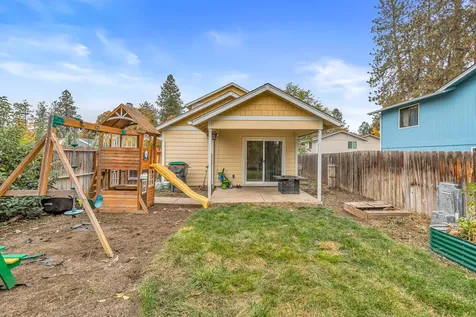 100 Rhonda Lane Phoenix OR 97535