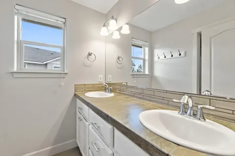 20658 Liberty Lane Bend OR 97701