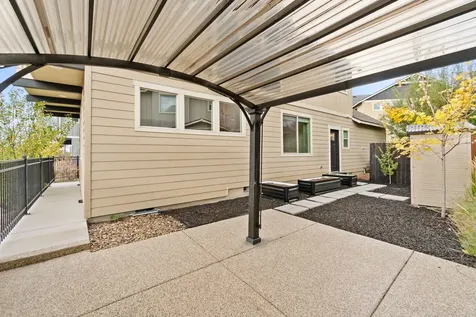 20658 Liberty Lane Bend OR 97701