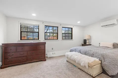 722 Laurel Street Central Point OR 97502