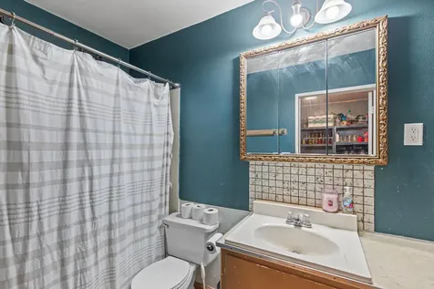 722 Laurel Street Central Point OR 97502