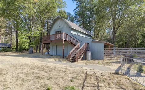 1400 E Fork Road Williams OR 97544
