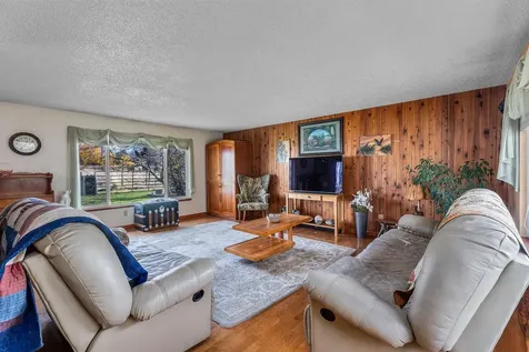 1925 NW 53rd Street Redmond OR 97756