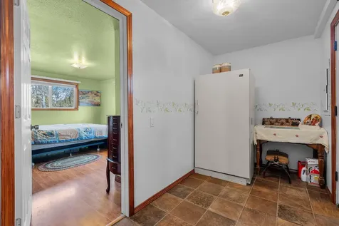 1925 NW 53rd Street Redmond OR 97756