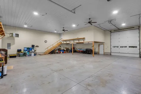 1925 NW 53rd Street Redmond OR 97756
