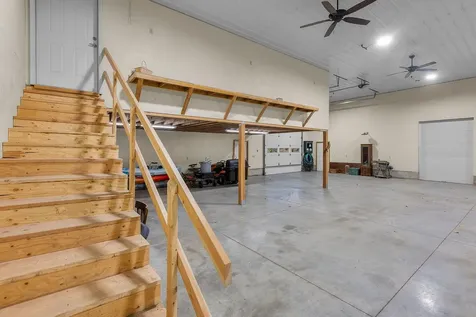1925 NW 53rd Street Redmond OR 97756