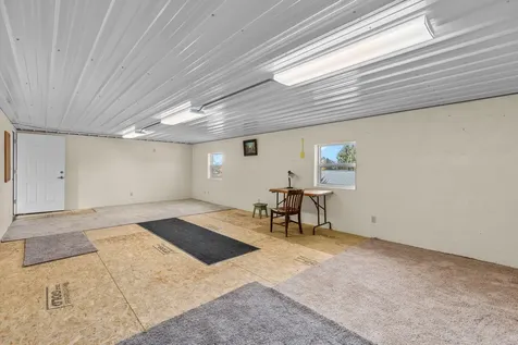 1925 NW 53rd Street Redmond OR 97756