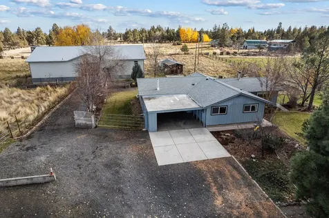 1925 NW 53rd Street Redmond OR 97756