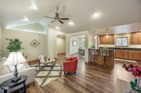 2244 Spring Street Medford OR 97504