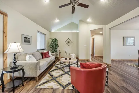 2244 Spring Street Medford OR 97504