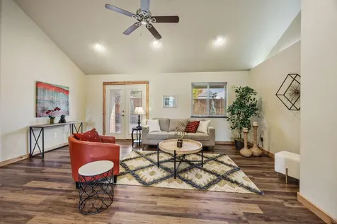 2244 Spring Street Medford OR 97504