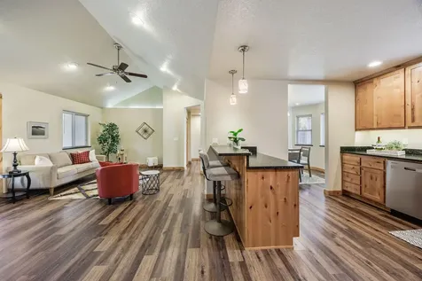 2244 Spring Street Medford OR 97504