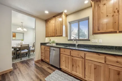 2244 Spring Street Medford OR 97504