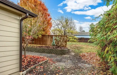 2244 Spring Street Medford OR 97504