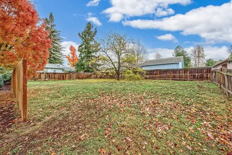 2244 Spring Street Medford OR 97504