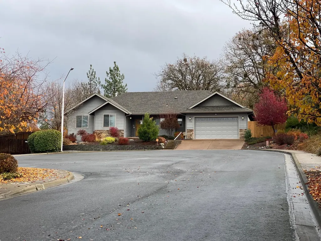 1356 SE Joel Drive Grants Pass OR 97527