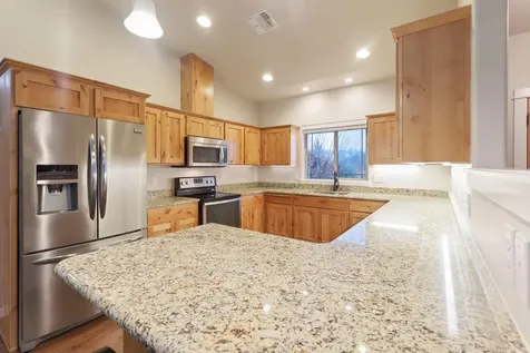 1356 SE Joel Drive Grants Pass OR 97527