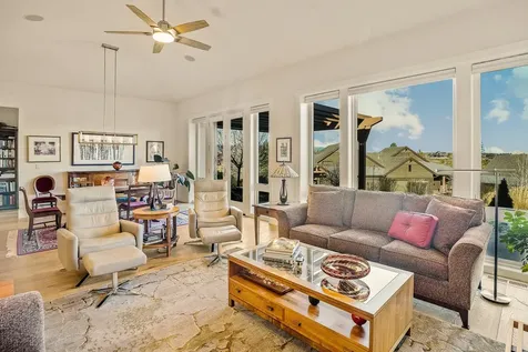 19300 Eaton Lane Bend OR 97702