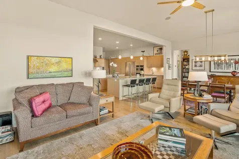19300 Eaton Lane Bend OR 97702