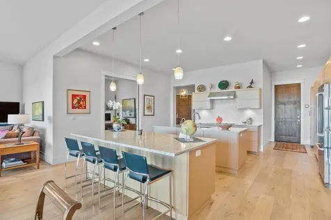 19300 Eaton Lane Bend OR 97702