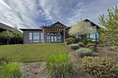 19300 Eaton Lane Bend OR 97702