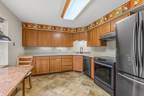 1013 Mira Mar Avenue Medford OR 97504