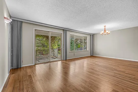 1013 Mira Mar Avenue Medford OR 97504