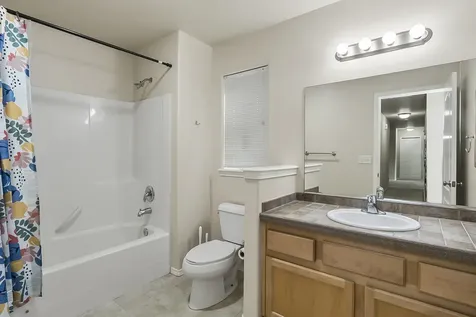 754 NE Quince Place Redmond OR 97756