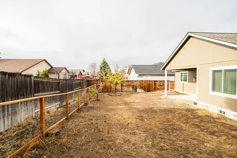 754 NE Quince Place Redmond OR 97756