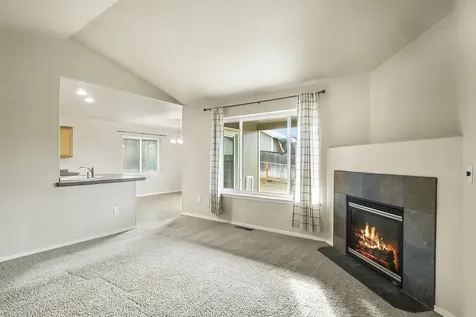 754 NE Quince Place Redmond OR 97756
