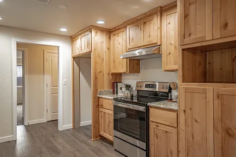 1987 Camellia Avenue Medford OR 97504