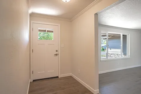 1987 Camellia Avenue Medford OR 97504