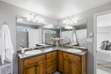20607 Mary Way Bend OR 97701